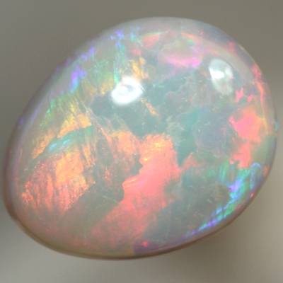 SOLID SEMI BLACK OPAL Red and orange dominate the show 